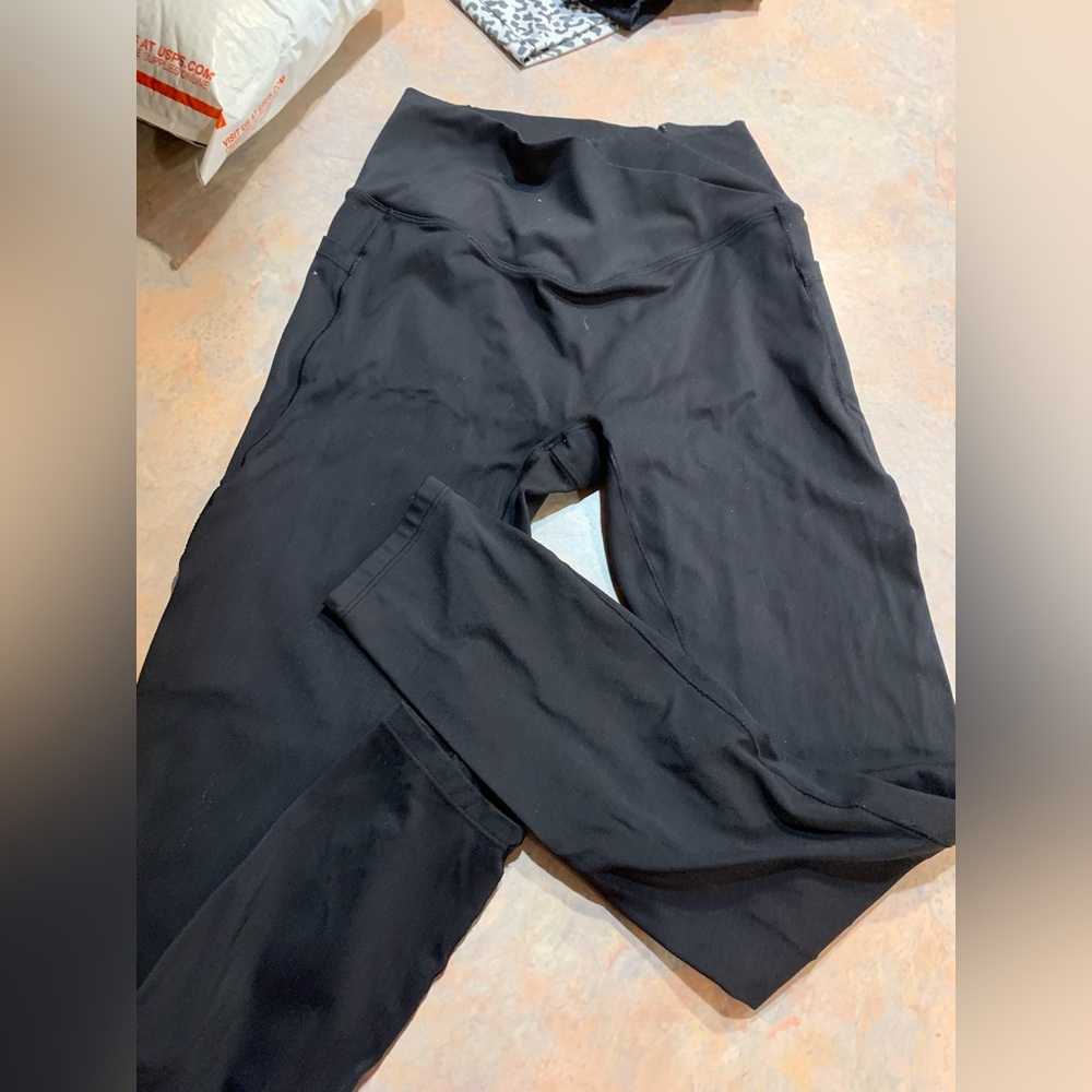 Halara leggings!